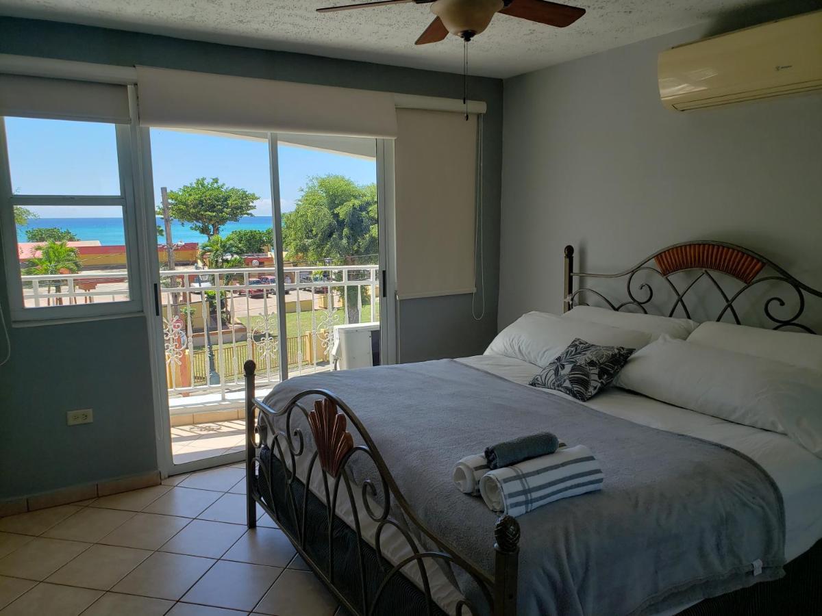 Wave View Village - Beach Front - Luxury Spot رينكون المظهر الخارجي الصورة